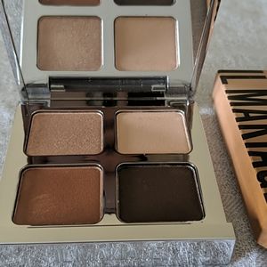 Il Makiage Eyeshadow Palette makeup